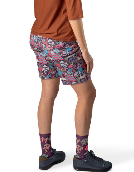 SHREDLY Women's All Time 11" - Zipper Snap Mid - Rise Short : Bella II