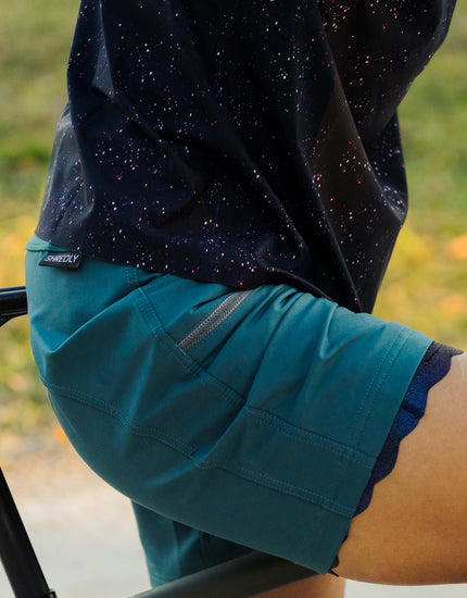 SHREDLY Women's Limitless 7" - Stretch Waistband High - Rise Short : Deep Sea Green