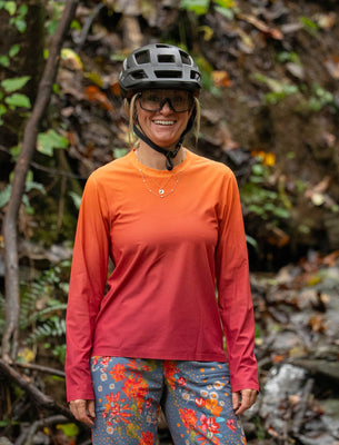 SHREDLY Women's Beyond Tech Cargo Long Sleeve : Raspberry Sol Ombre