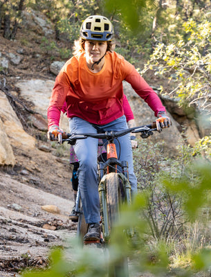 SHREDLY Women's Beyond Tech Cargo Long Sleeve : Raspberry Sol Ombre