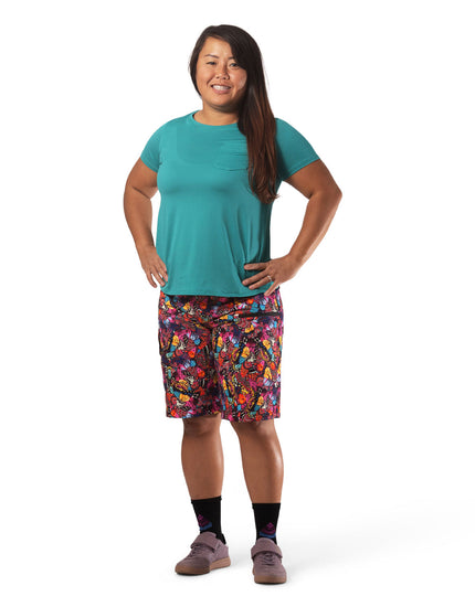 SHREDLY Women's All Time 11" - Zipper Snap Mid - Rise Short : Flutter