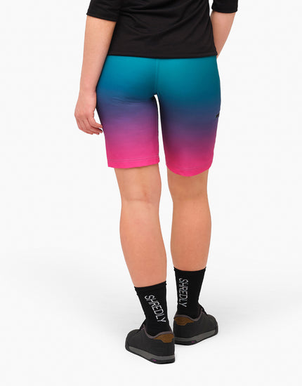 SHREDLY Women's All Time 11" - Zipper Snap Mid - Rise Short : Rainbow Ombre