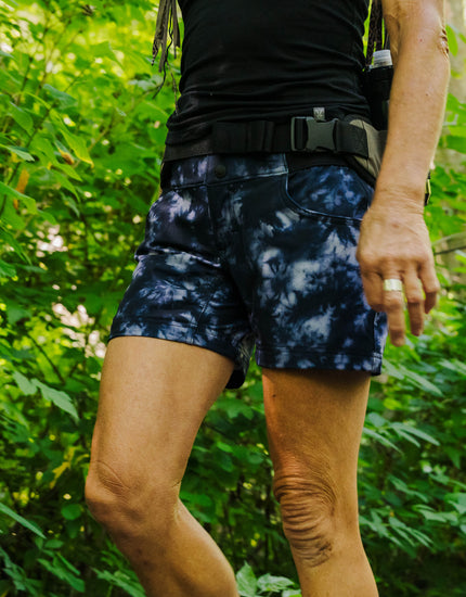 SHREDLY Women's All Time 5" - Zipper Snap Mid - Rise Short : Graphite Tie Dye