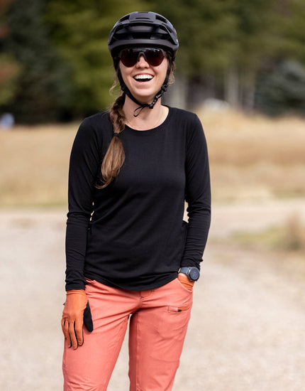 SHREDLY Women's Long Sleeve : Black