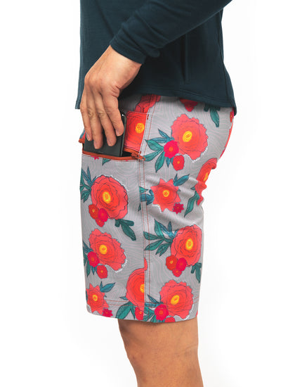 SHREDLY Women's All Time 11" - Zipper Snap Mid - Rise Short : Margie
